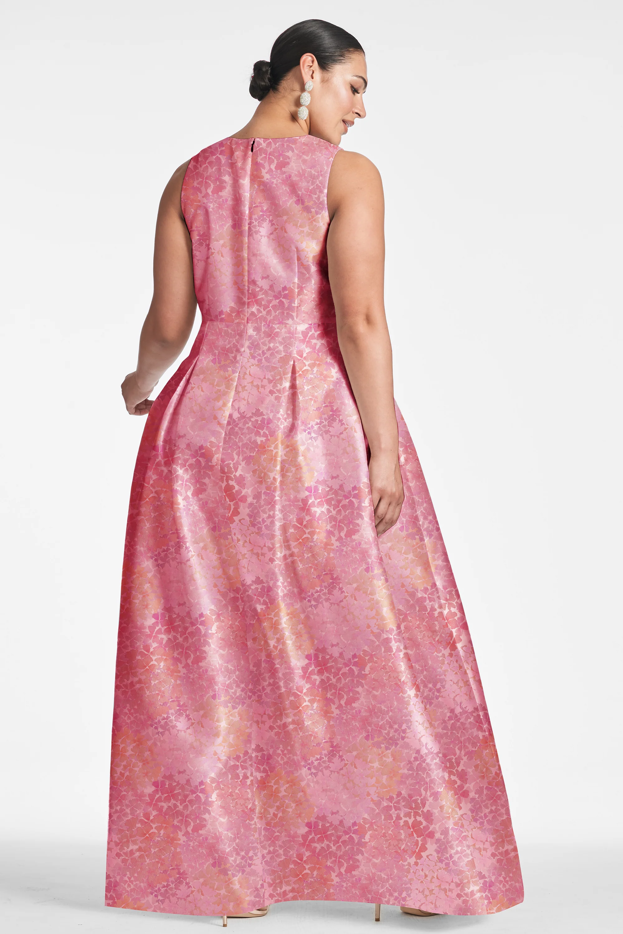 BROOKE GOWN - LIGHT SUNSET HYDRANGEA - Image 7