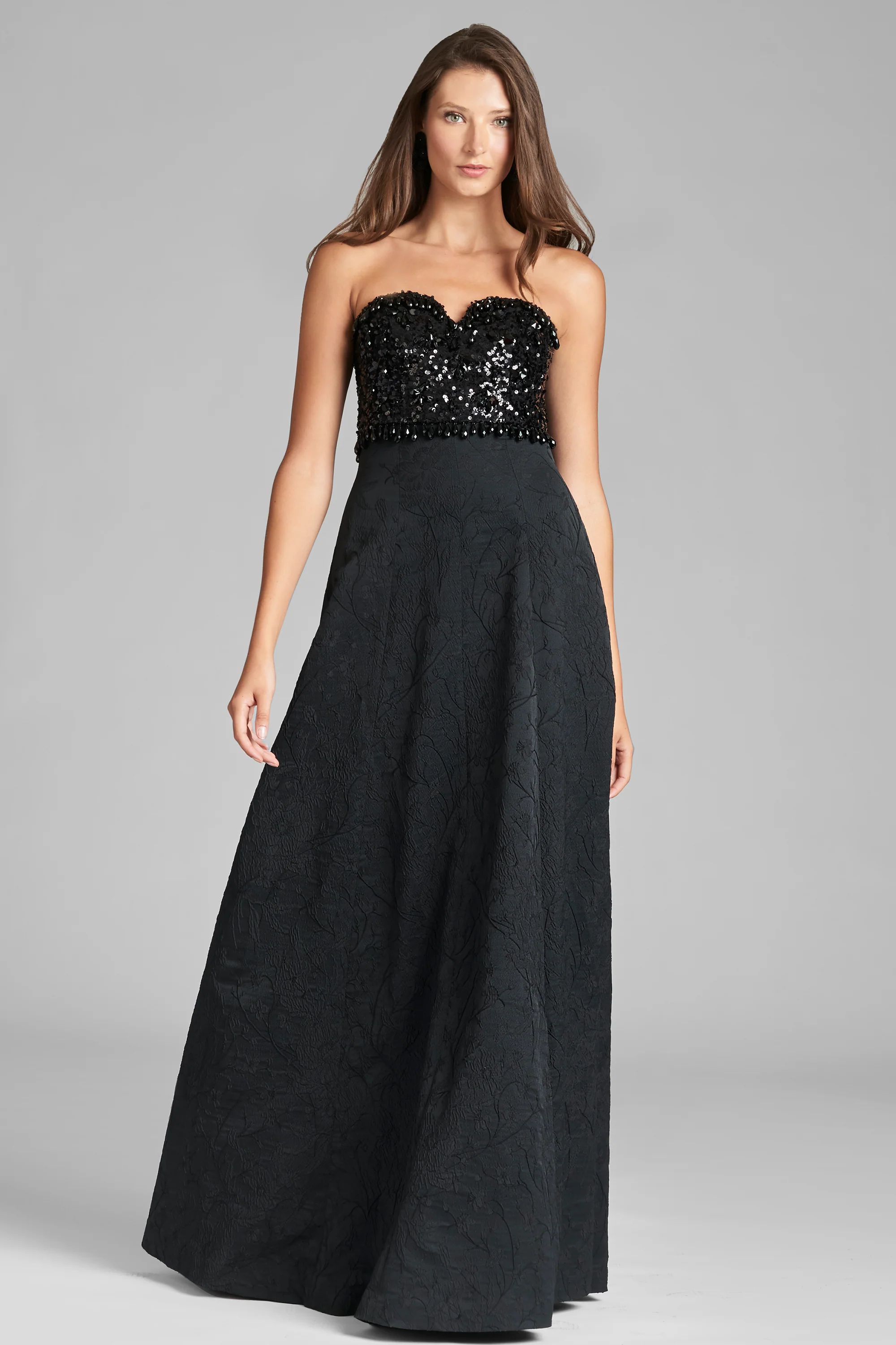 LILLIAN GOWN - BLACK - Image 4