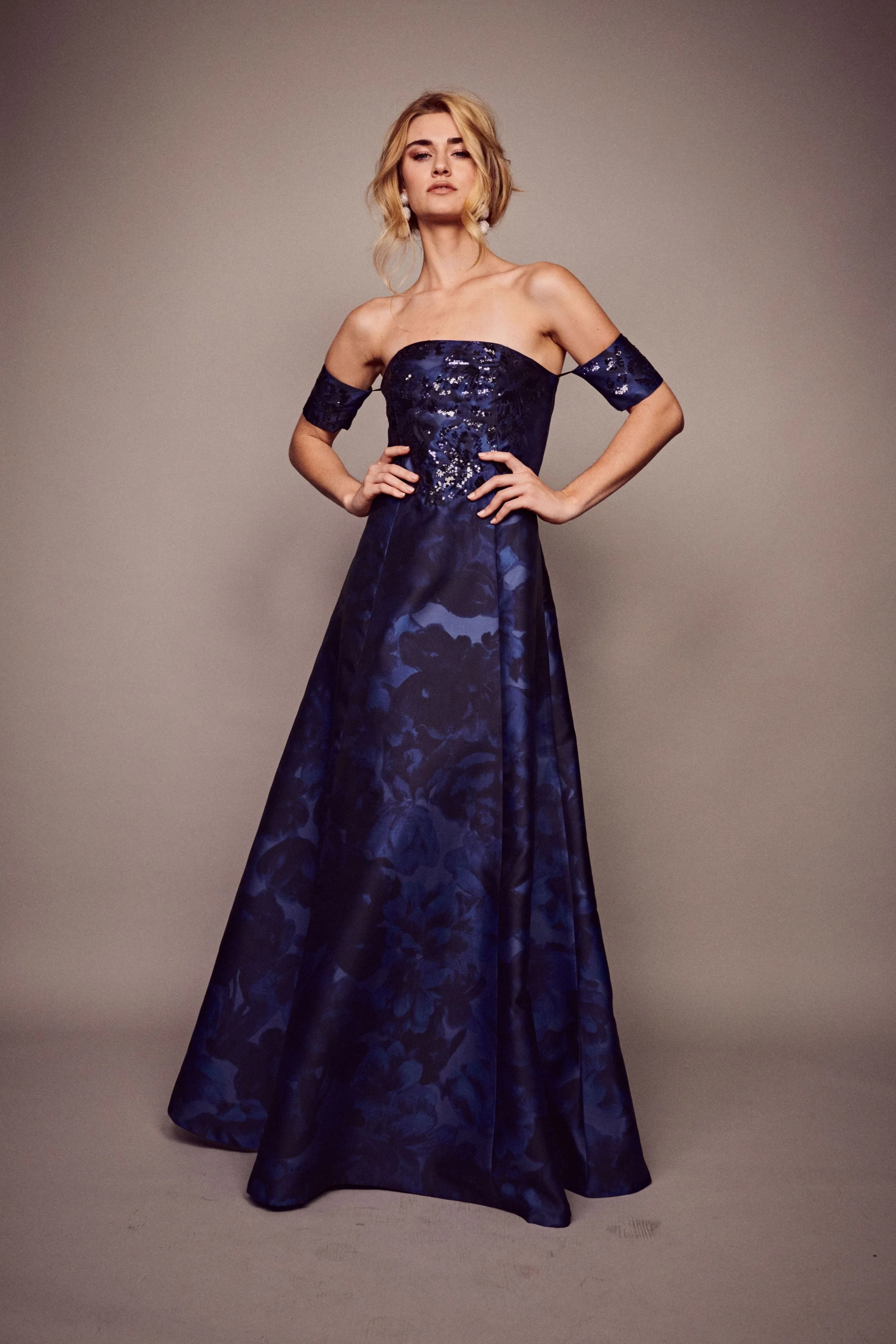 VIVIEN GOWN - DEEP OCEAN BOUQUET - FINAL SALE - Image 4